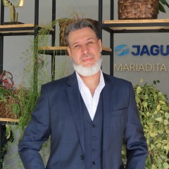CAIUS GODOY (Dr. Cigano)